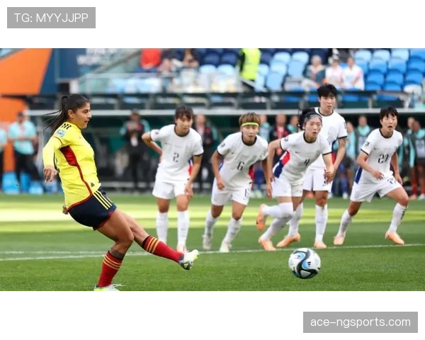 抢门将手中球为何算犯规？规则如何界定“控制球”？